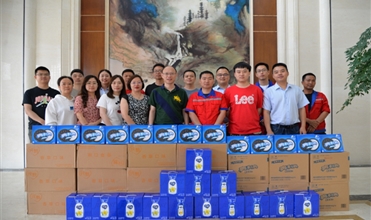 用心关爱、相伴成长--一定发集团开展“六一”儿童节关爱活动